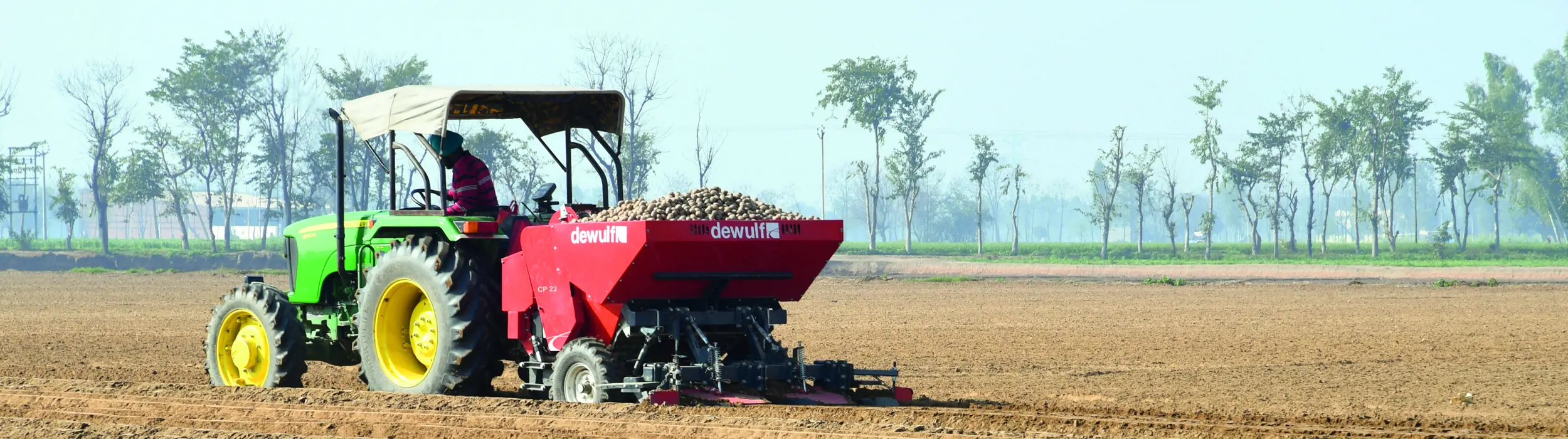 Mounted 2-row cup planter