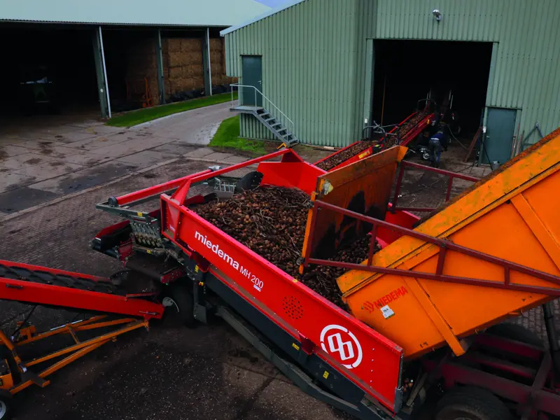 MH 200 - linksachter