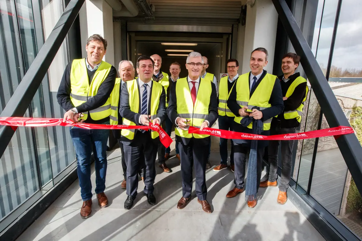 Ouverture officielle du nouveau centre de logistique Dewulf à Roulers