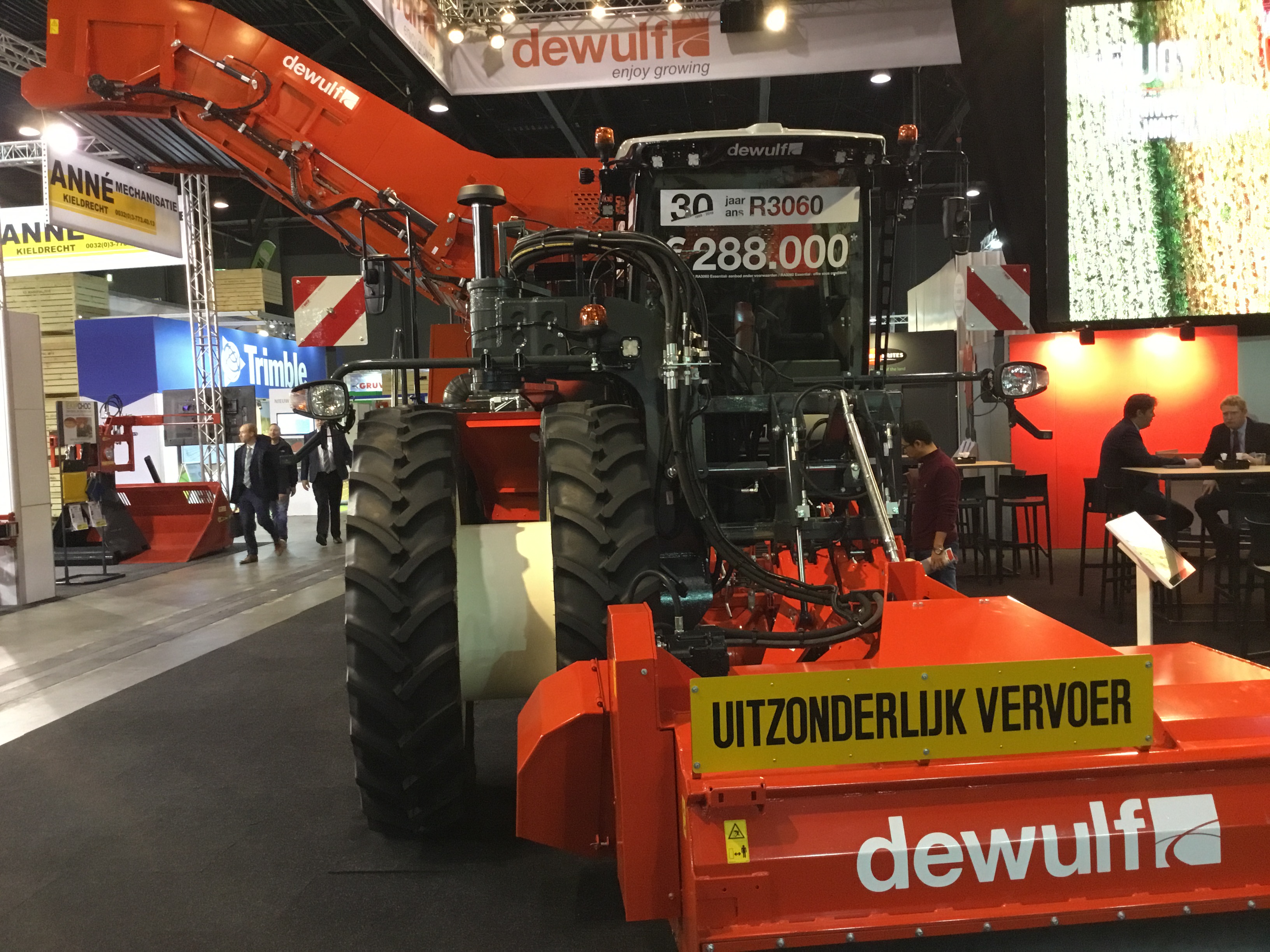 Dewulf_Interpom 2018 - 1