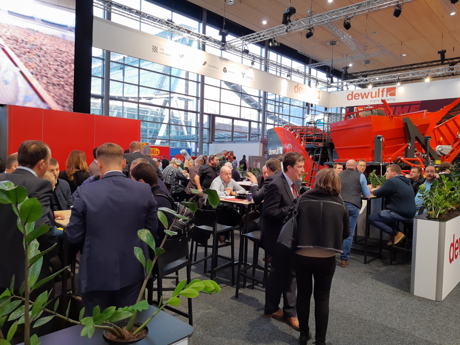 Agritechnica 19 - Dewulf 8