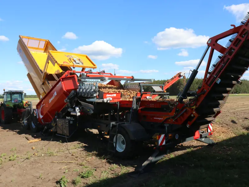 Field Loader (bottom)