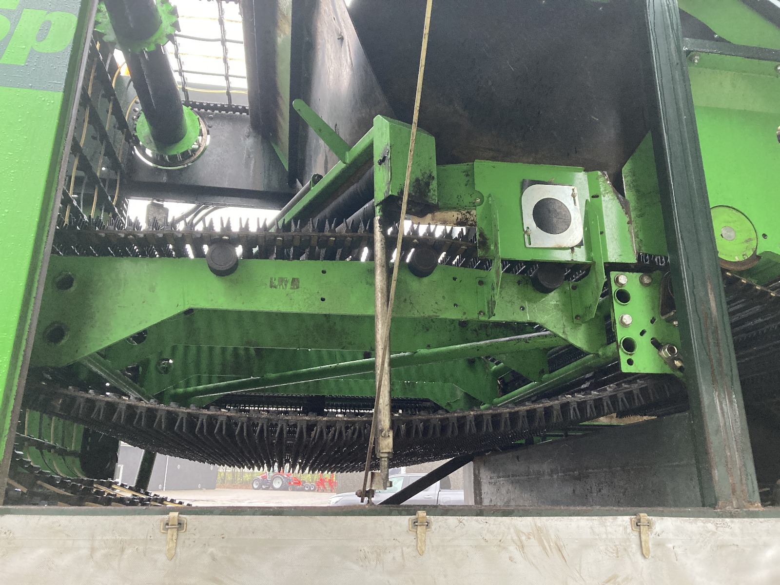 AVR Spirit 9200 WHEEL DRIVE (2022) (Z-44)